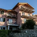La Collina Dei Fiori *