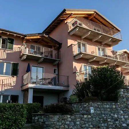 Apartments Collinetta *